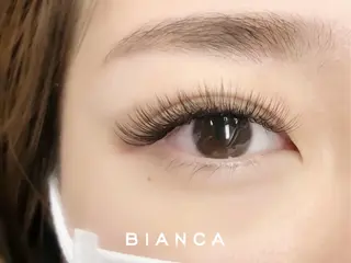 マツエク・マツパ Bianca Sakura⠀のマツエク・マツパデザイン