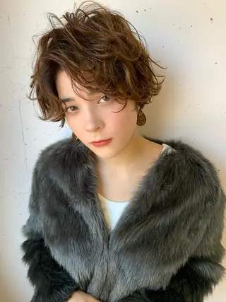 ショート パーマ タカハシ ショウタのヘアスタイル
