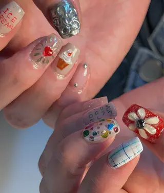 ネイル arh... nailのネイルデザイン