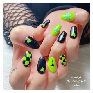 ミディアム ネイル 🐾enen style 🐾のネイルデザイン