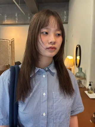 セミロング カラー 永田 愛莉のヘアスタイル