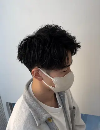 ショート メンズ k jの眉毛・アイブロウイメージ