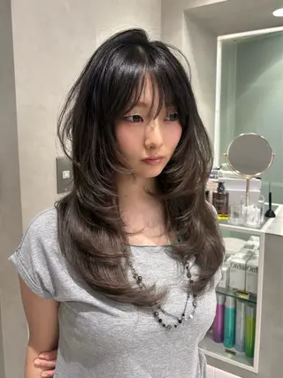 ロング Yuta✂︎ 韓国レイヤー🪽のヘアスタイル