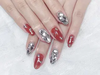 ネイル 🦋 Queenieのネイルデザイン