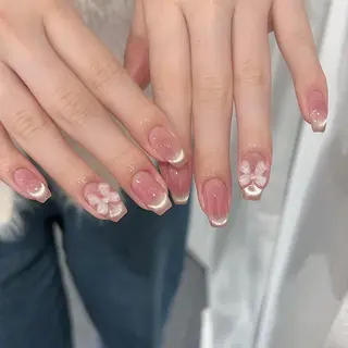 ネイル Ugirl Nail Ayaka🎀のネイルデザイン