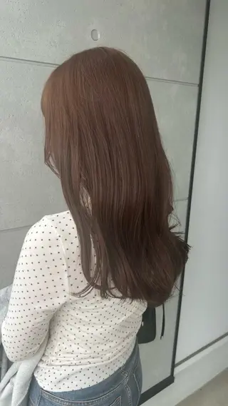 ロング 盛本 彩乃のヘアスタイル