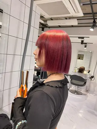 ミディアム カラー センターパート特化 井上健太のヘアスタイル