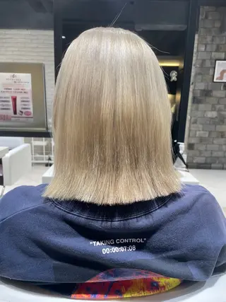 ミディアム カラー deseo 透明色艶カラーツバサのヘアスタイル