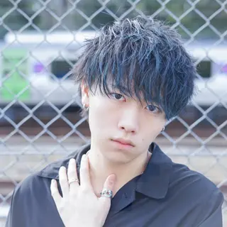 ショート カラー メンズ メンズパーマ特化 TAIGAのヘアスタイル