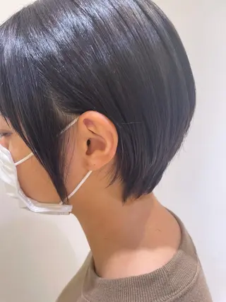 ショート ARMONY秋山輝也 コテ巻き風パーマ特化のヘアスタイル