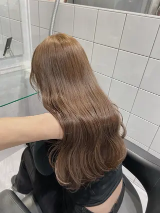 セミロング カラー センターパート特化 井上健太のヘアスタイル