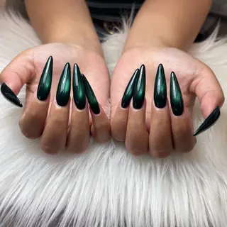 ネイル NAIL atre SAIKAのネイルデザイン
