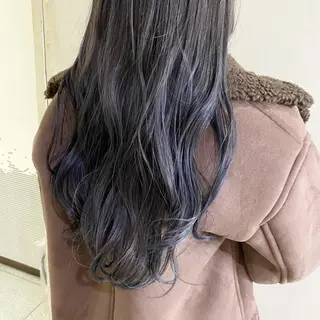 ロング カラー 清村 和音のヘアスタイル