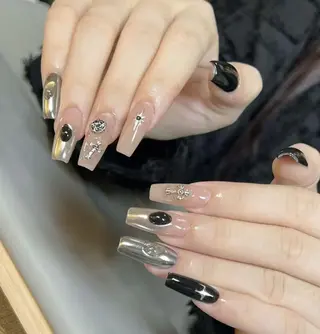ネイル Queen's ゆなのネイルデザイン