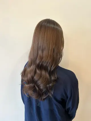 セミロング カラー トップスタイリスト 林すずかのヘアスタイル