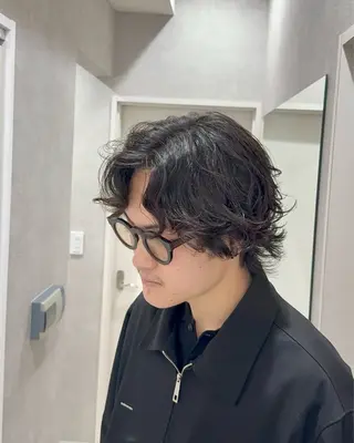 ミディアム パーマ メンズ 【東北メンズヘア1 位受賞🥇】本間祐太のヘアスタイル