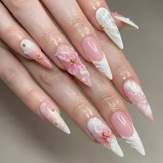 ネイル Blingg NailStudioのネイルデザイン