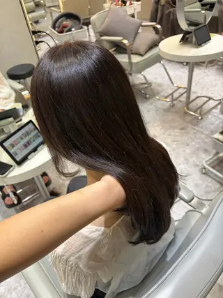 ミディアム カラー Ayano‪‪🎀似 合わせ×透明感🎀のヘアスタイル