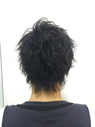 ショート メンズ レイヤーカット　小山 悠のヘアスタイル