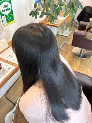 ロング 勝又 胡真千のヘアスタイル