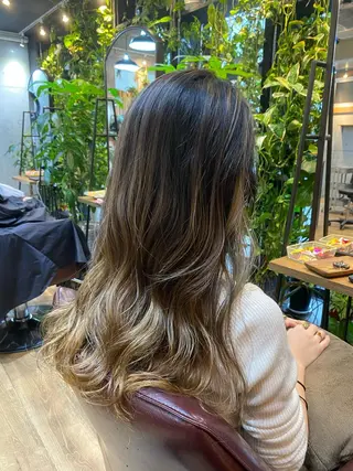 ロング カラー 増山 大起のヘアスタイル