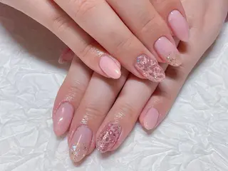 ネイル 💫ゆか_ Nailartistのネイルデザイン