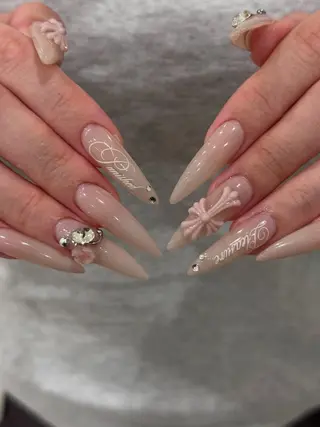 ネイル Hana Nova Nambaのネイルデザイン