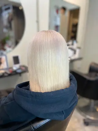 ショート カラー 艶髪ハイトーン💎 Rukumoのヘアスタイル