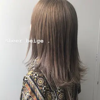セミロング カラー ヘアアレンジ トレンド眉🌈✨ arisaの眉毛・アイブロウイメージ