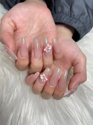 ネイル Mione_ Sonのネイルデザイン