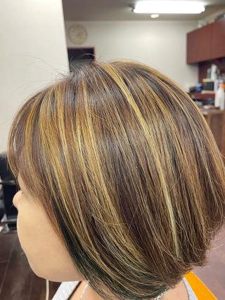 ショート カラー 桧山 真のヘアスタイル
