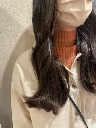 ロング カラー ななほ⌇レイヤー カット⌇透明感カラーのヘアスタイル