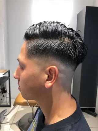 メンズ 飯塚 竜之介のヘアスタイル