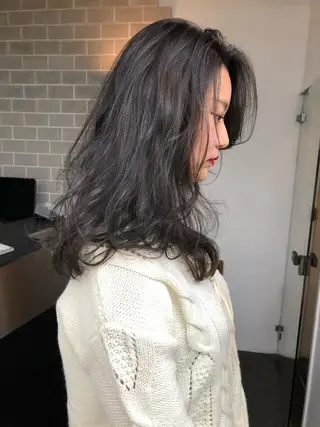 ロング カラー イシマル ナオヤのヘアスタイル