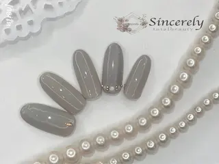 ネイル Sincerely シンシアリー🌈のネイルデザイン
