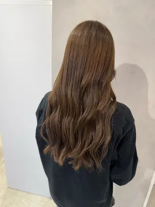 ロング ハイトーン/うる艶 🤍カラー Mioのヘアスタイル