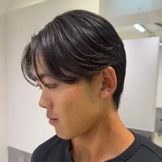 メンズ センターパート特化/ メンズカット/ヒロキのヘアスタイル