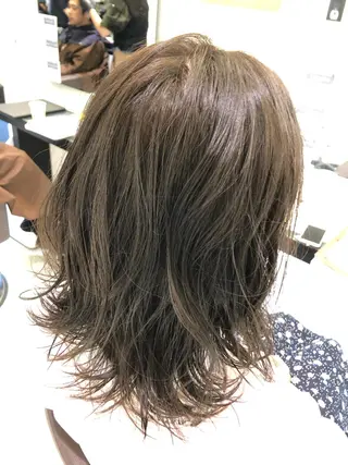 ミディアム 福島 望のヘアスタイル