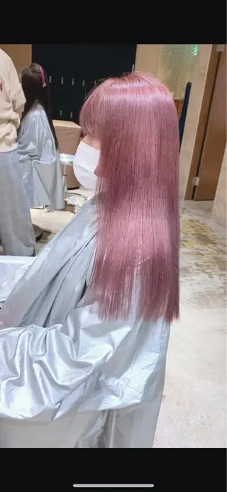 カラー 顔まわりの神様✨ 透明感カラー藤嶋秀幸のヘアスタイル