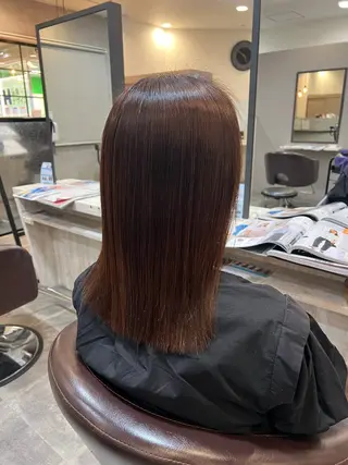セミロング カラー 叶 妃万里のヘアスタイル