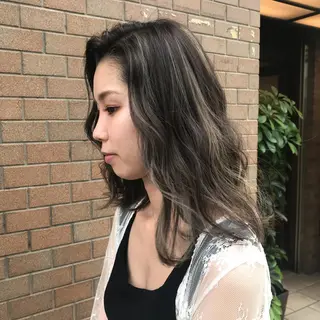 セミロング カラー 大阪ヴィーガンサロン KANAKOのヘアスタイル