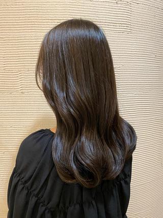 ロング カラー SALOWIN◽ Ichika のヘアスタイル