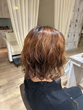 ミディアム パーマ 小川 遥加のヘアスタイル