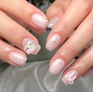 ネイル 池袋　melt. Riri🎀のネイルデザイン