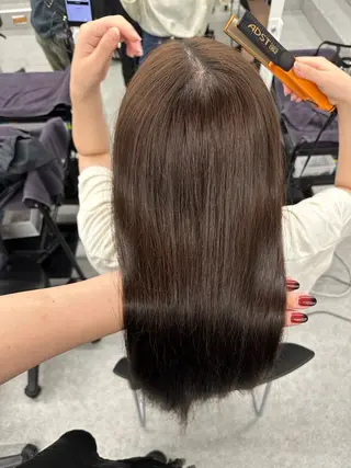 セミロング カラー ヘアアレンジ 🫧モテる💗ダメー ジレスハイトーン🫧のヘアスタイル
