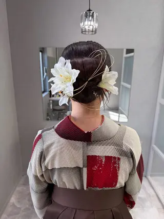 ヘアアレンジ Yui. レイヤー/パーマのヘアスタイル