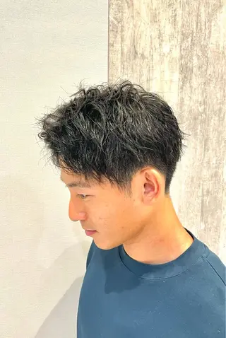 パーマ 河端 春綺のヘアスタイル