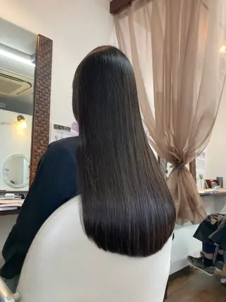 ロング ヘアと眉Otsuka Hikari💆‍♀のヘアスタイル