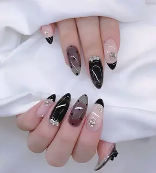 ネイル NailSalon✨ Écrinエクランのネイルデザイン