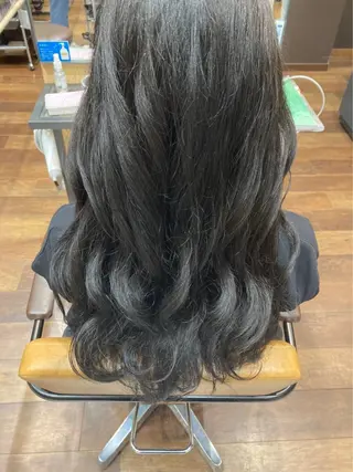 カラー 🍀小顔ショート🍀 有賀祐貴のヘアスタイル